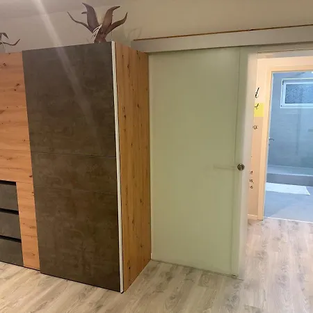 Liebevoll Eingerichtete In Idyllischer Lage *